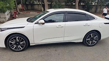 xarab masin: Avatr : 1.5 l | 2025 il Sedan — 2