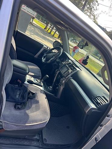 накидка мех: Toyota 4Runner: 2018 г., Автомат, Бензин, Внедорожник — 2