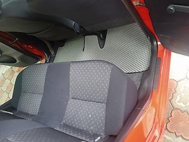 Унаа: Daihatsu Cuore: 2010 г., 1 л — 6
