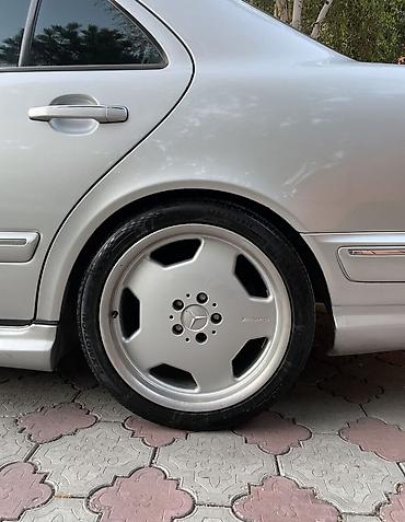значок на капот мерс: Mercedes-Benz E-Class: 1999 г., 4.3 л, Типтроник, Бензин, Седан — 7