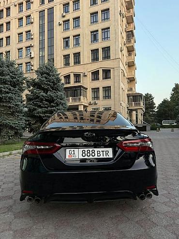 Toyota: Toyota Camry: 2021 г., 2.5 л, Автомат, Бензин, Седан — 6