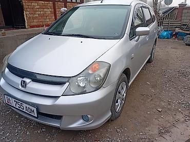 Honda: Honda Stream: 2004 г., Минивэн — 13