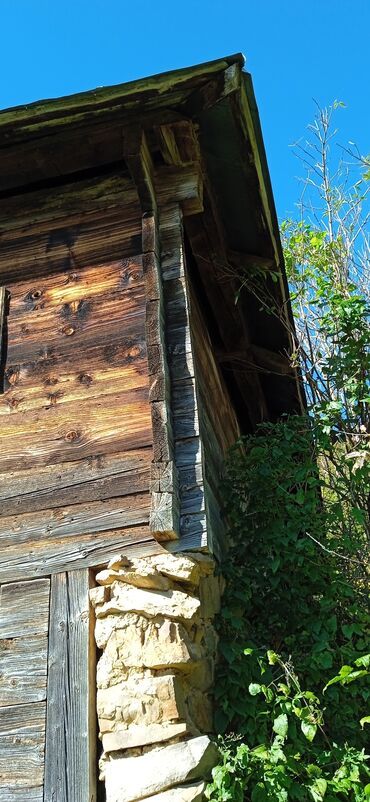 Kuće na prodaju: 28 kv. m, 1 soba — 7