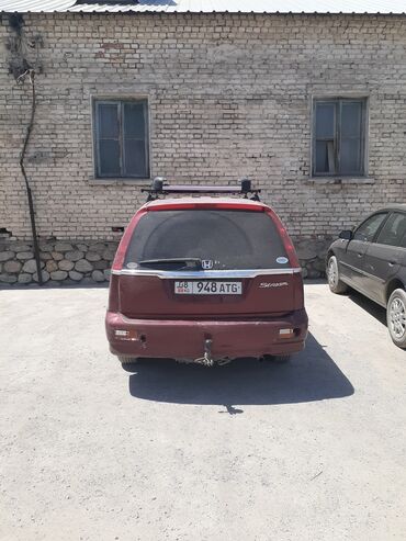 срочно продаю хонда стрим: Honda Stream: 2001 г., 2 л, Механика, Бензин, Универсал