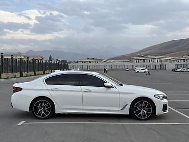 Продажа авто: BMW 530: 2021 г., 2.5 л, Автомат, Гибрид, Седан — 5