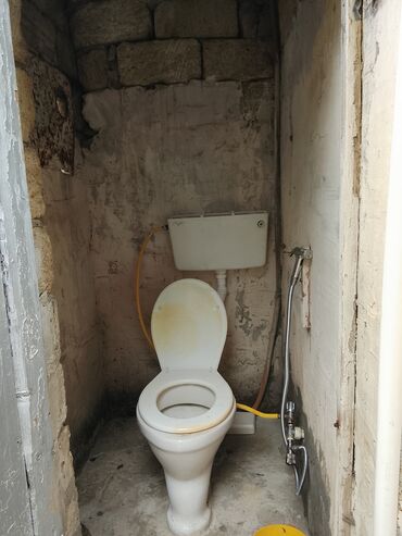 Kommersiya daşınmaz əmlakının satışı: Şəxsi tikilidir . SON QİYMƏTİ YAZILIB . Çox Təcili pul lazım olduğu — 6