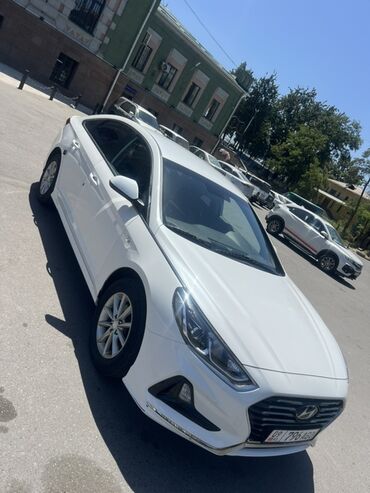 tayota runx: Hyundai Sonata: 2 л, Автоматтык, Газ, Седан