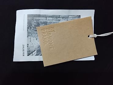 Футболки: Черная футболка с минималистичным логотипом спереди. - Цвет: черный - — 2