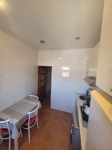 Köhnə tikili: Bakı, Köhnə Günəşli, 2 otaqlı, Köhnə tikili, m. Həzi Aslanov, 60 kv. m — 10