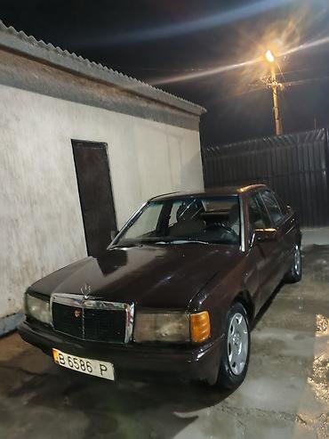 Mercedes-Benz 190: 1991 г., 2 л, Механика, Седан