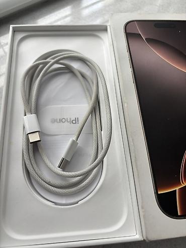 Məhsul: USB‑C – USB‑C şarj/data kabeli (toxunmuş örtüklü) Təsvir: -