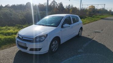 Opel Astra: 1.8 l | 2006 г. 189474 km. Hečbek