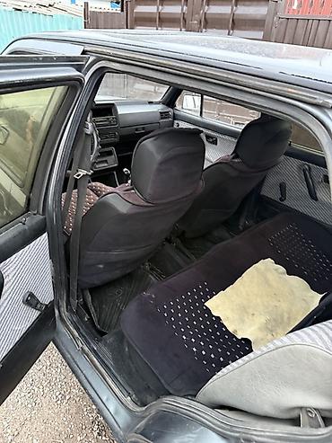 Volkswagen: Volkswagen Golf: 1986 г., 1.8 л, Механика, Бензин, Хэтчбэк — 6