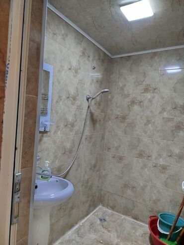 Həyət evləri və villaların satışı: 8 otaq, 300 kv. m, Orta təmir -da lalafo.az — 4 Həyət evləri və villaların satışı: 8 otaq, 300 kv. m, Orta təmir — 4