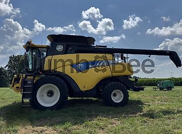 2010: New Holland CR9080 — Комбайн, 2010 г. Б/У | Доставка по всему миру — 5