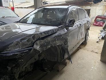 крыло тойота камри: Hyundai Kona (последнее поколение), кроссовер, темно‑серый цвет — 7