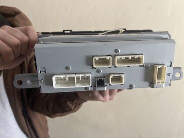 фольксваген поло салон: Original üstdən çıxma 30 kuza prius monitor hər bir şeyi işləkdir