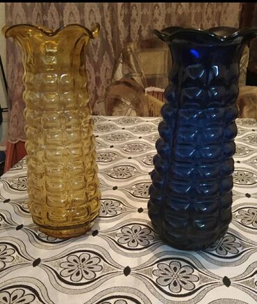 ваза стеклянная прозрачная высокая без узора: Вазы1970годов хорошем состояние без дефектов, каждая ваза по 28ман