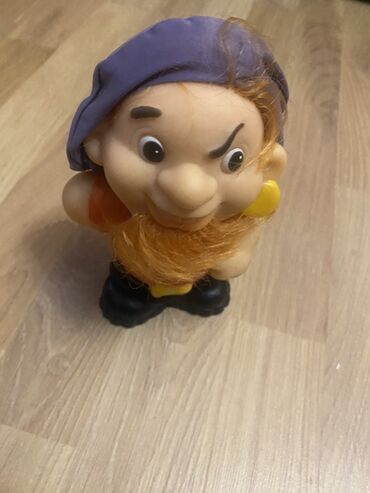 Əntiq kuklalar: Retro Qədimi 6 ədəd kukla qiymət 6 ədədinə aiddi tək tək qiymətlər — 3