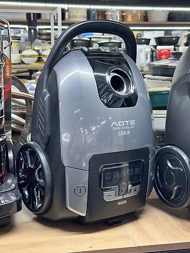 Пылесос AOTE 2200 W - Мощность: 2200 Вт — высокая сила всасывания для