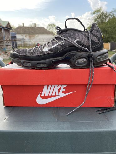 obuća gepard: NIKE AIR MAX PLUS 43broj