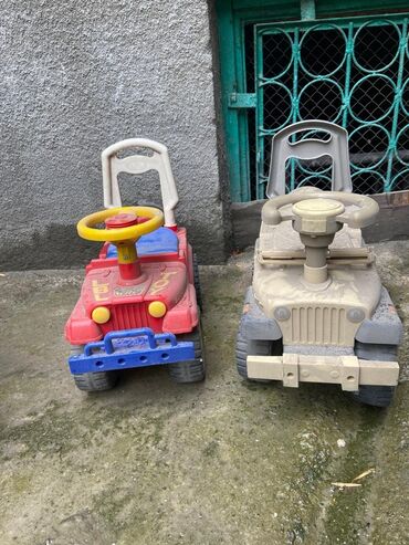 Игрушки: Детские машинки по 550 сом б/у