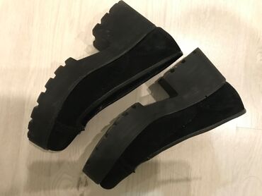 женские туфли с бантами: Туфли, Размер: 40, цвет - Черный, Б/у