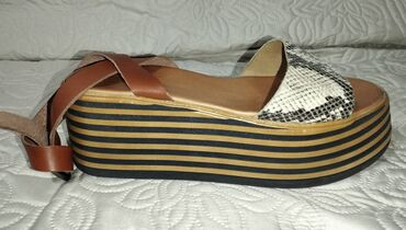 Sandale: Sandale, 39 na lalafo.rs — 12 Sandale: Sandale, 39 — 12