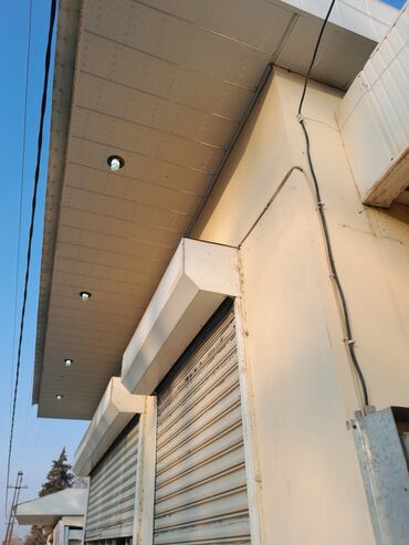 Digər kommersiya daşınmaz əmlakı: İcarəlik/Ticarət obyektı – küçə vitrinli, iki qapılı köşə (pavilon) - — 14