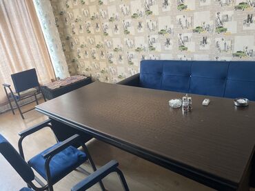 Ofislər: İcarəyə/ofis-iaşə məkanı – hazır fəaliyyət üçün uyğun Təsvir: - — 2