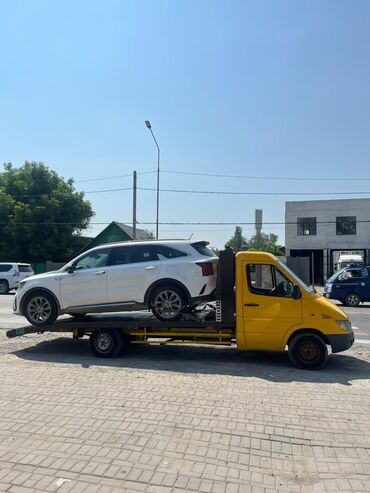 бак кочот: Көтөргүсү менен, Гидроманипулятору менен, Кыймылдуу платформасы менен