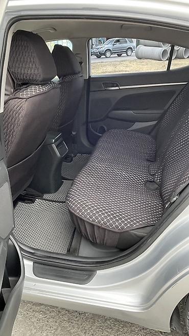 елантра 2018 год: Hyundai Elantra: 2018 г., 2 л, Автомат, Бензин, Седан — 5