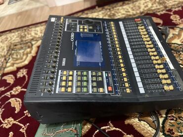 микшерный пулт: Цифровой микшерный пульт Yamaha O3D предназначен для профессионального