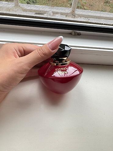 Парфюмерия: Парфюмы в продаже, остаток 80–85%. Все ароматы — сладкие. Кого — 7