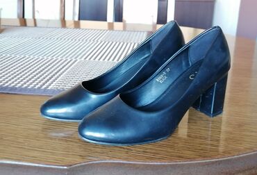 cizmice na platformu: Pumps, 37