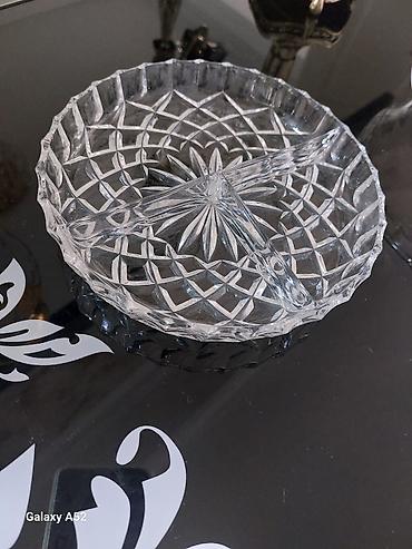 Süfrə qab-qacağı: Xrustal leblebi qabi 2 ededdi1 i 15 azn bölməli - Material: qalın — 1