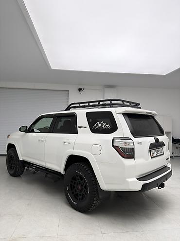 Toyota: Toyota 4Runner: 2020 г., 4 л, Автомат, Бензин, Внедорожник — 8
