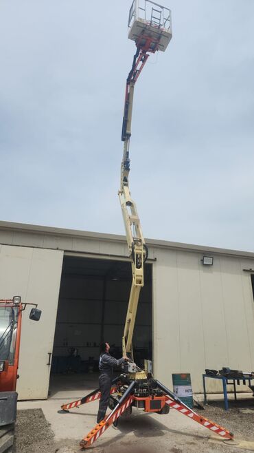 Paketləmə aparatları: Hörümcek tipli avtoyüksəldici (aerial work platform) - Tip: Hidravlik