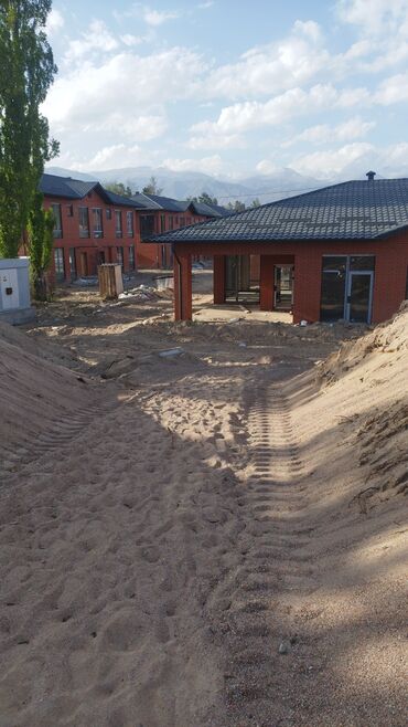 Мини-тракторы: Продаю квартиру в турпан резорт 64 КВ метров turpan rezort на первом
