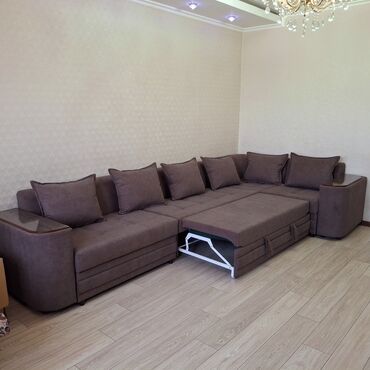Угловые диваны: Угловой диван, C подушками, Трехместный — 17