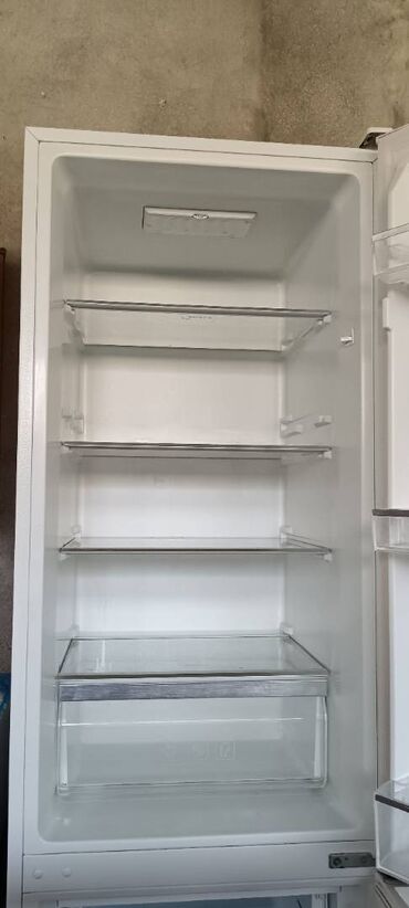 islenmis xaladenikler: Б/у Холодильник Midea, De frost, Двухкамерный, цвет - Белый
