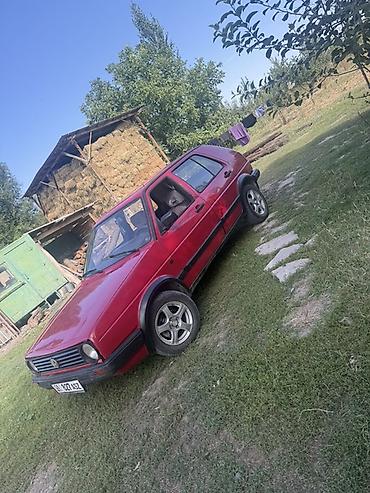 1980: Volkswagen Golf: 1988 г., Хэтчбэк — 1