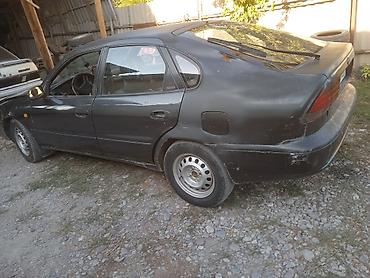 atego 815: Toyota Carina: 1993 г., 1.6 л, Механика, Бензин, Седан — 5