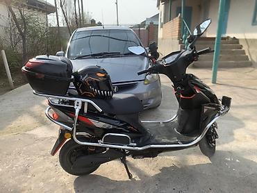 Скутеры: Скутер Skillmax, черный, с богатым комплектом освещения и туристским — 15