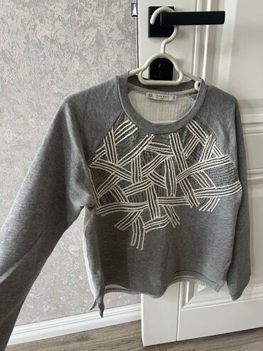 Sviterlər: Sviter, Zara, XS (EU 34), S (EU 36), rəng - Boz lalafo.az -da Sviterlər: Sviter, Zara, XS (EU 34), S (EU 36), rəng - Boz