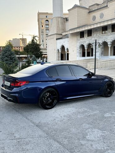 BMW: BMW 5 series: 2018 г., 4.4 л, Бензин, Седан — 5