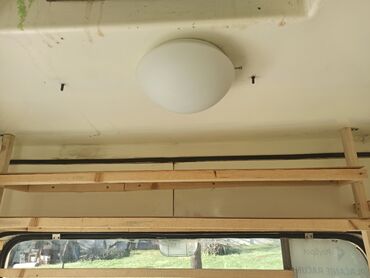 Garaže: Veoma dobar, opremljen kiosk 2x2m, od poliestera, ali mnogo debljeg — 9