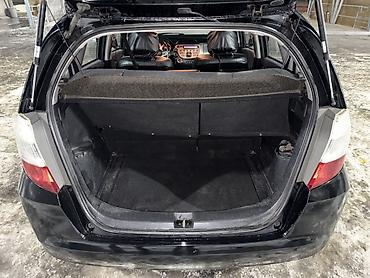 Honda: Honda Jazz: 2010 г., 1.3 л, Механика, Бензин, Хэтчбэк — 18