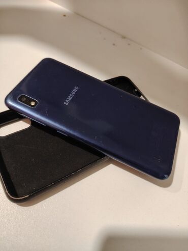 32 qiymeti: Samsung Galaxy A10, 32 GB, rəng - Mavi