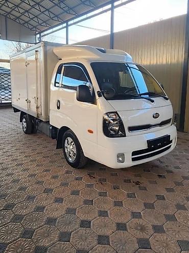 Kia: Kia BONGO: 2019 г., 2.5 л, Автомат, Дизель, Фургон — 2